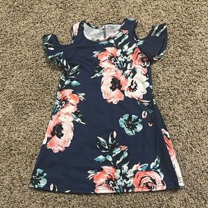 Girls 4/5 flower dress